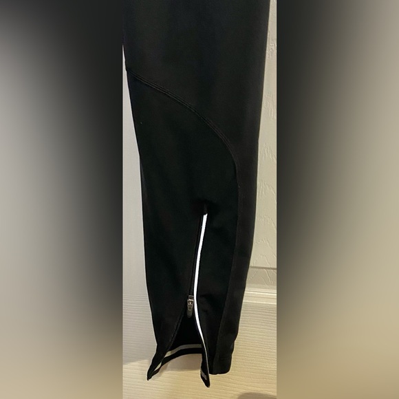 Nike Dri-Fit black Running Leggings Zip-Up Ankles women's Size Small - Picture 3 of 4